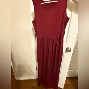 Women’s burgundy/maroon long flowy maxi dress XL